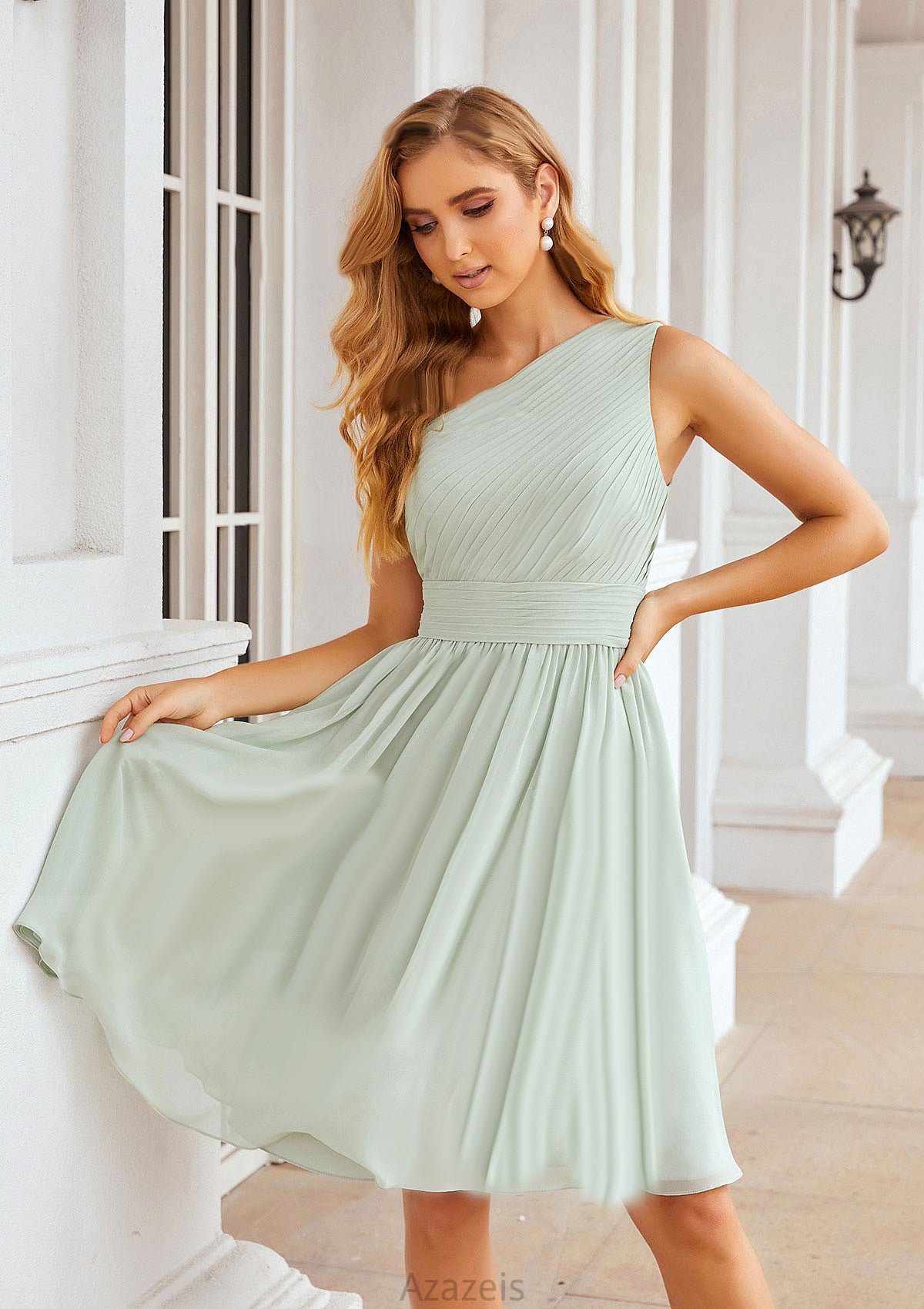 A-line One-Shoulder Sleeveless Chiffon Knee-Length Bridesmaid Dresses With Pleated Izabelle DFP0025379