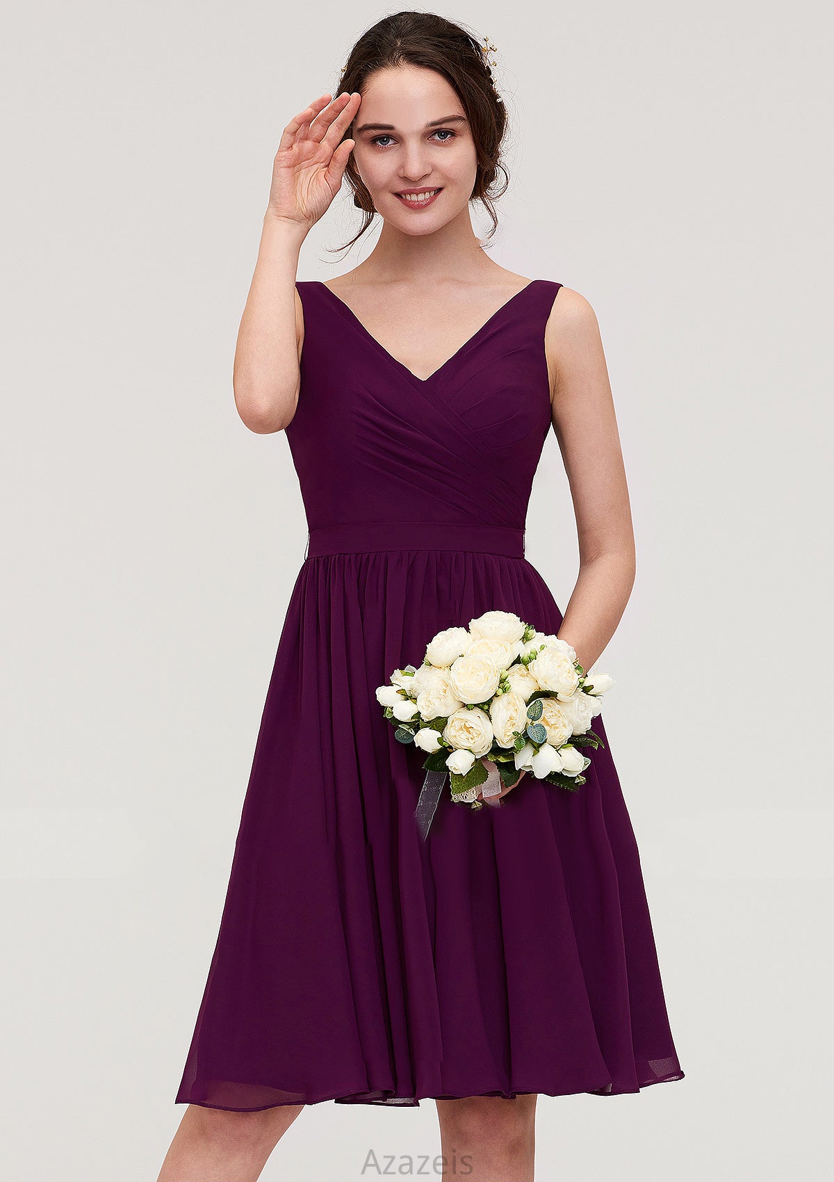 Sleeveless V Neck Chiffon A-line/Princess Knee-Length Bridesmaid Dresses With Pleated Estrella DFP0025401