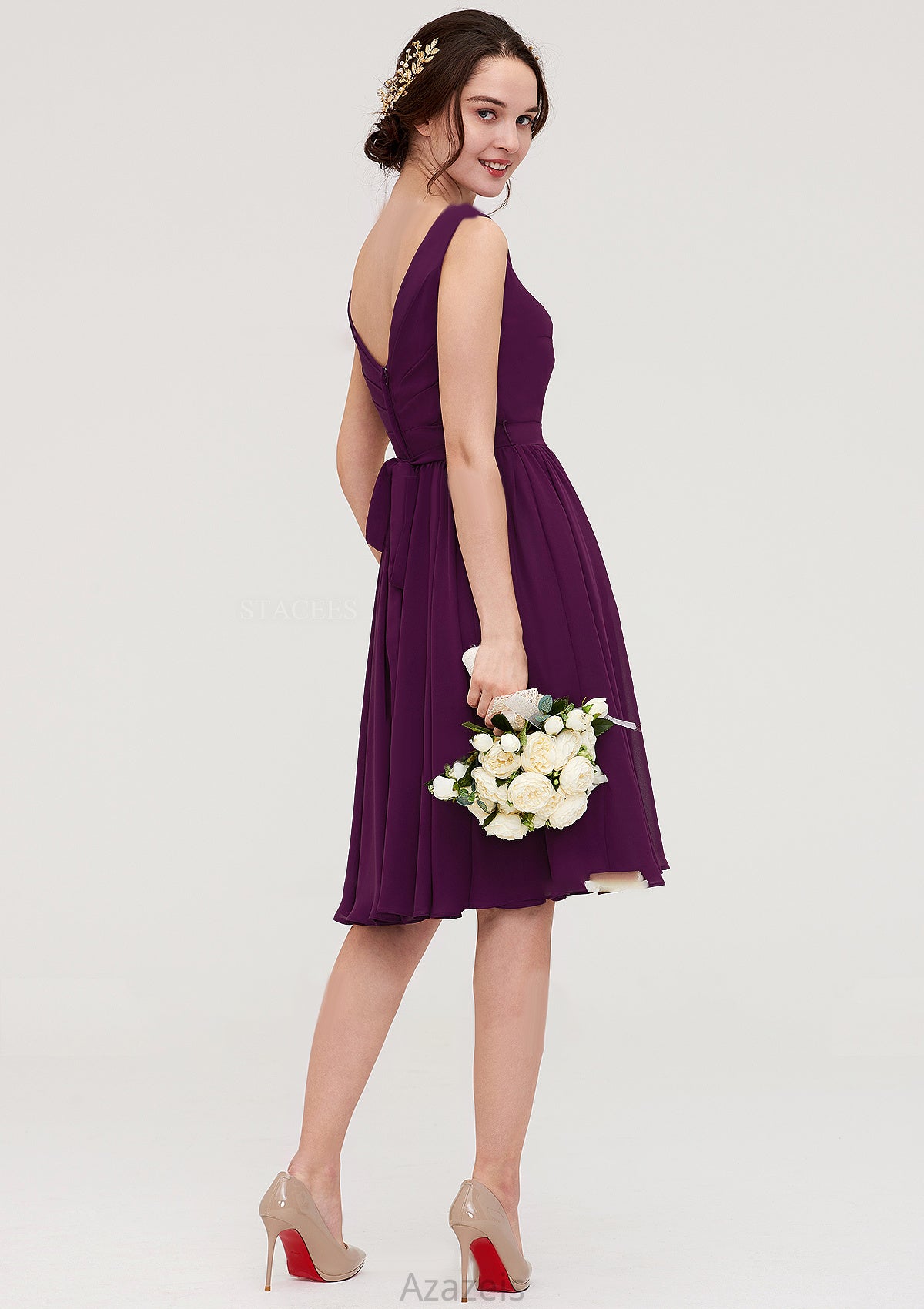 Sleeveless V Neck Chiffon A-line/Princess Knee-Length Bridesmaid Dresses With Pleated Estrella DFP0025401