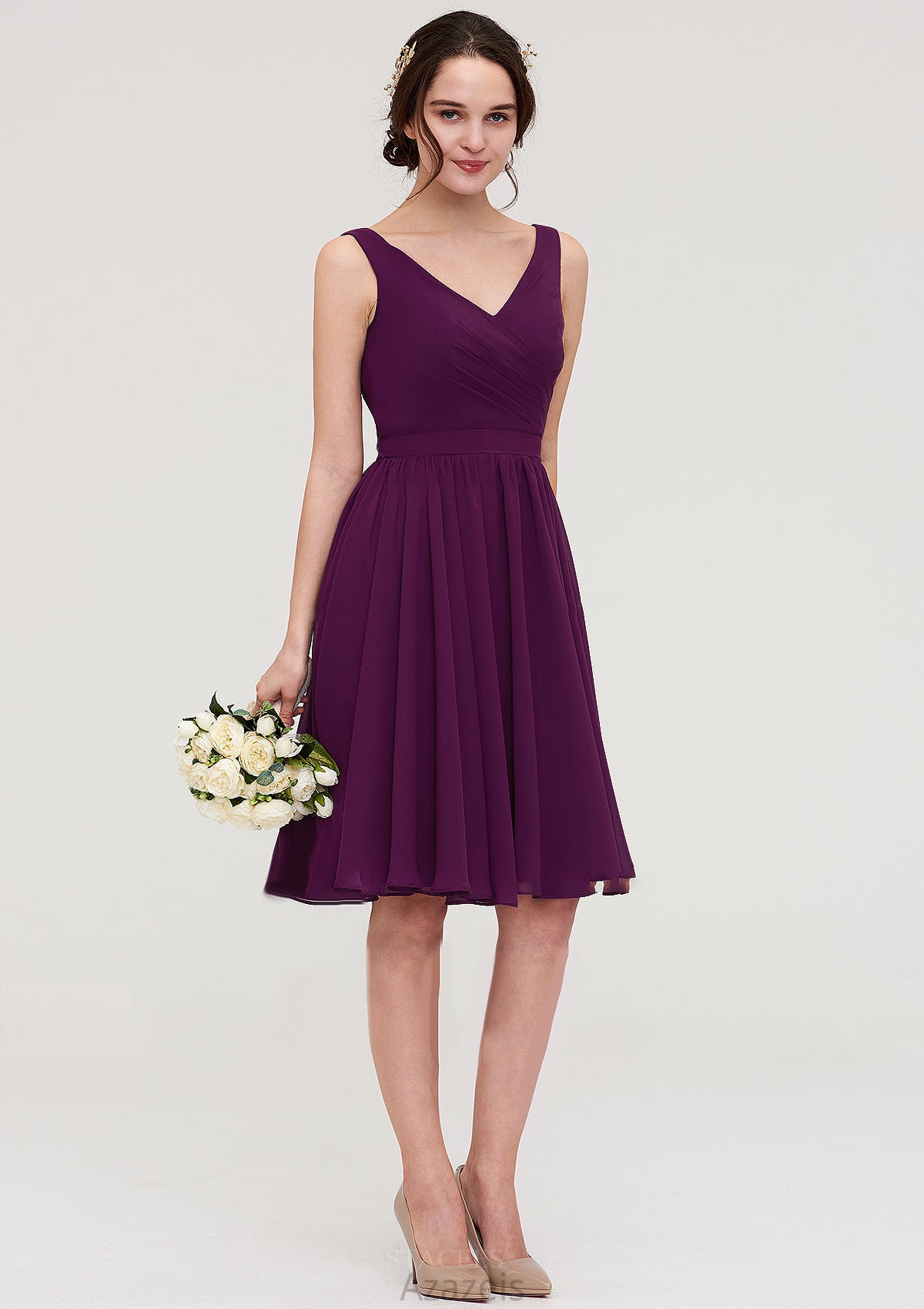 Sleeveless V Neck Chiffon A-line/Princess Knee-Length Bridesmaid Dresses With Pleated Estrella DFP0025401