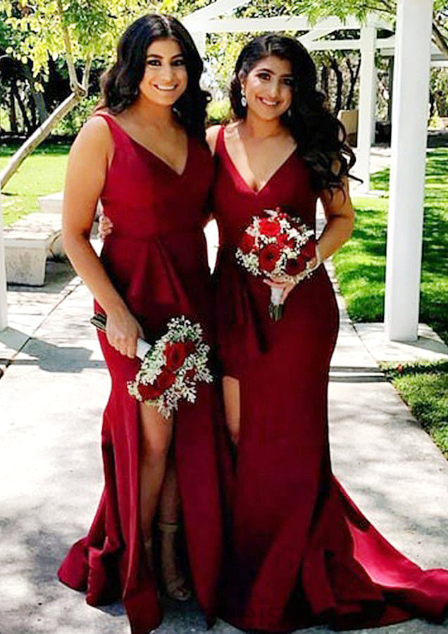 Sleeveless V Neck Court Train Sheath/Column Elastic Satin Bridesmaid Dresseses With Split Lisa DFP0025567