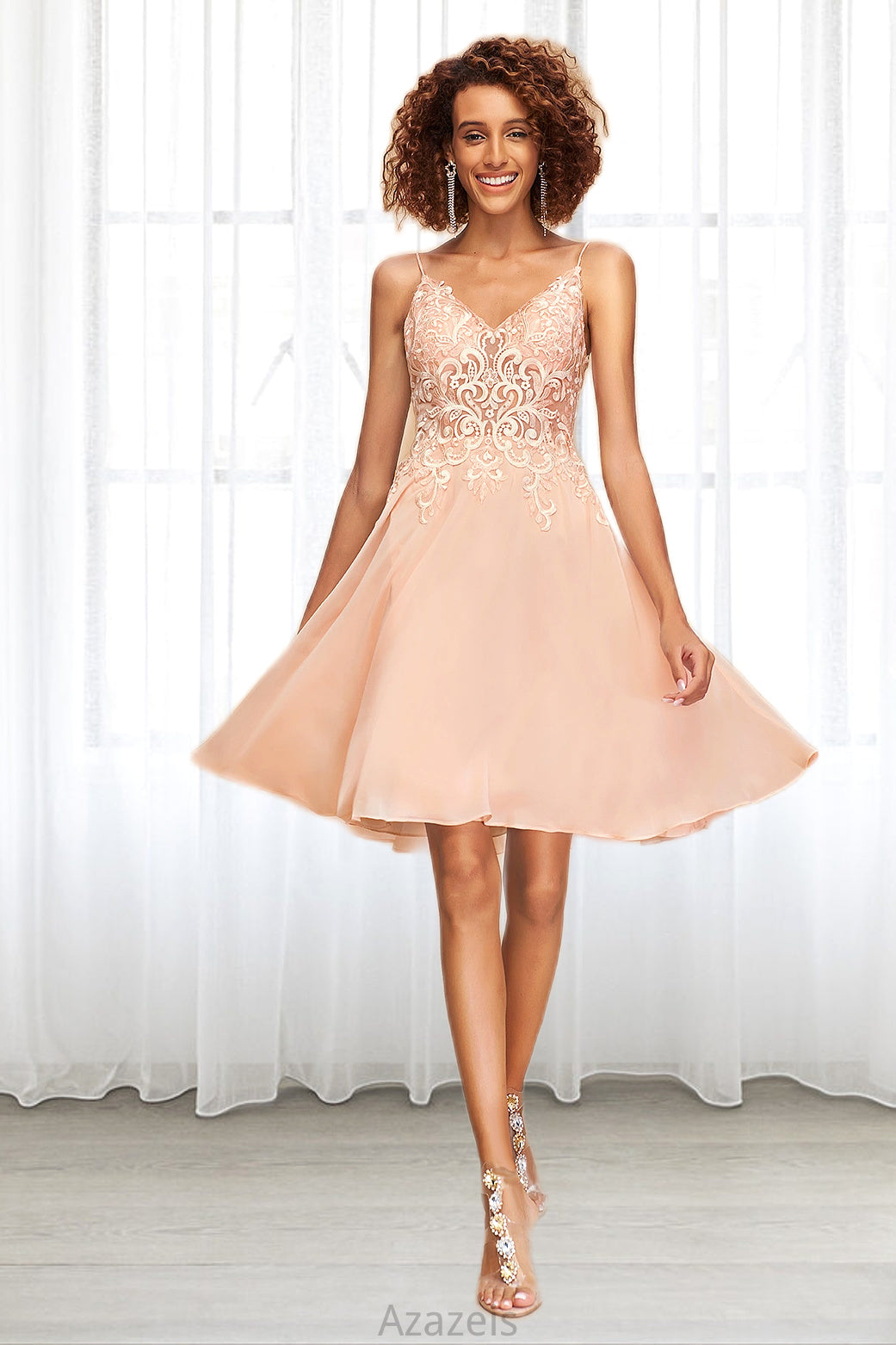 Nan A-line V-Neck Knee-Length Chiffon Lace Homecoming Dress DFP0020527