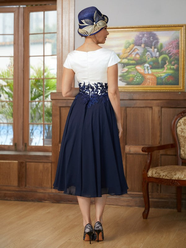 Lucile A-Line/Princess Chiffon Applique V-neck Short Sleeves Tea-Length Mother of the Bride Dresses DFP0020349