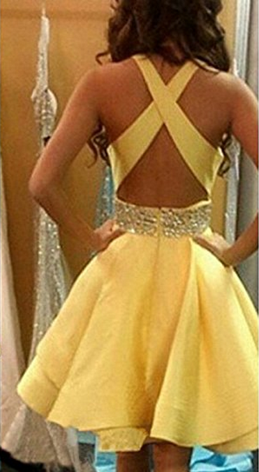 Rhinestone Backless Criss Cross Sleeveless Sexy Daffodil Homecoming Dresses Journey Satin A Line Short