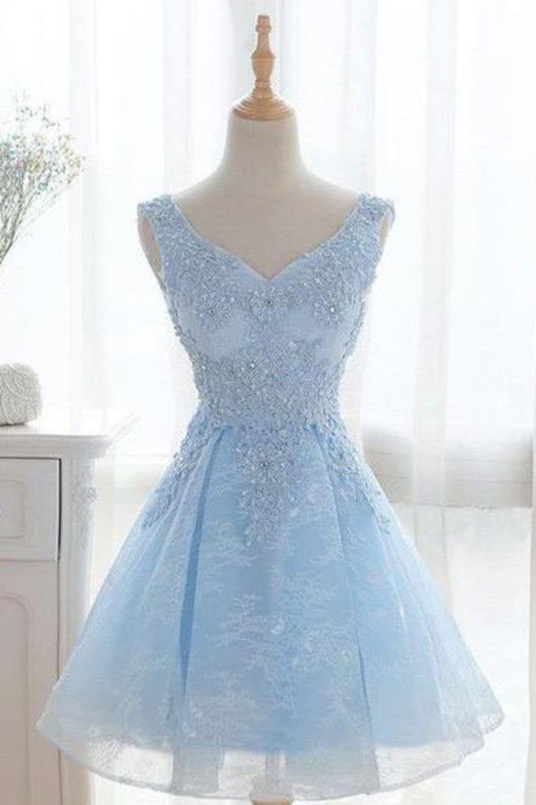 2024 A Line V Neck With Applique Short/Mini Homecoming Dresses Lace