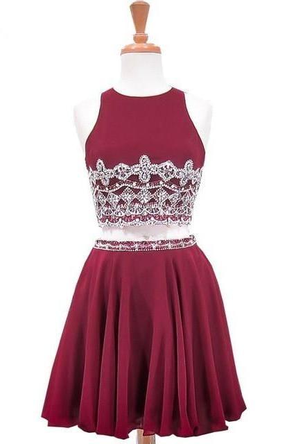 Sweet Party A-Line Homecoming Dresses Tamia Chiffon Scoop Neck Sleeveless Beaded Crystals Burgundy Two Piece Short DF10031