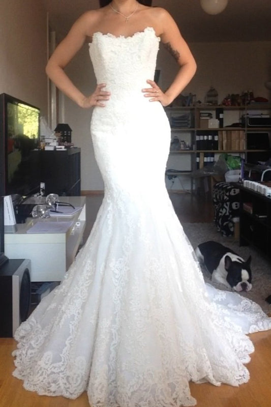 2024 Tulle Wedding Dresses Mermaid Strapless With Applique Covered Button