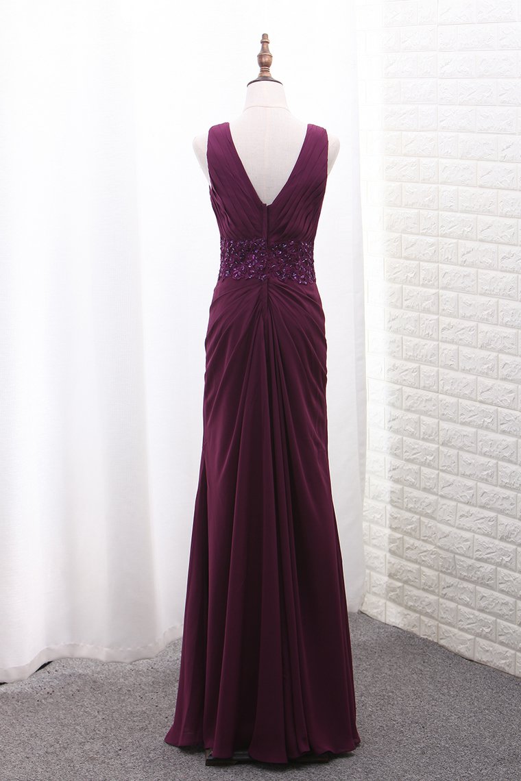 2024 Chiffon Mermaid V Neck Evening Dresses With Ruffles And Applique