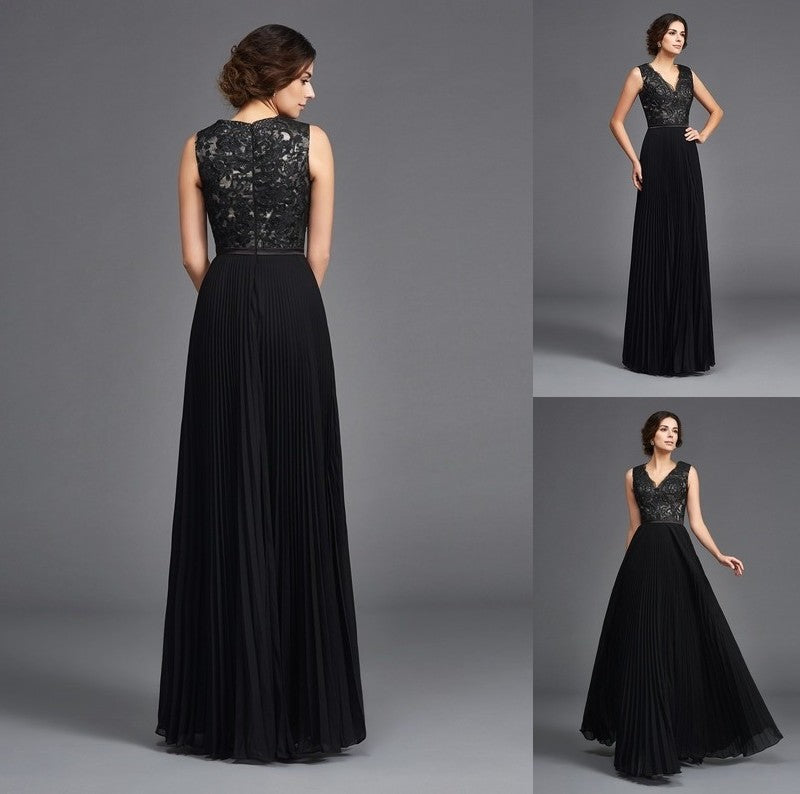 A-Line/Princess V-neck Lace Sleeveless Long Chiffon Mother of the Bride Dresses DFP0007265