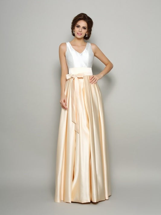 A-Line/Princess V-neck Bowknot Sleeveless Long Satin Mother of the Bride Dresses DFP0007287