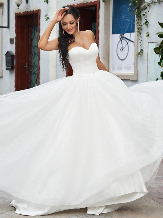 A-Line/Princess Lace Ruffles Sweetheart Sleeveless Sweep/Brush Train Wedding Dresses DFP0006517