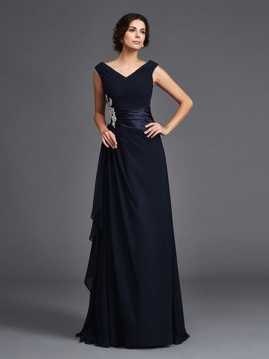 A-Line/Princess V-neck Applique Sleeveless Long Chiffon Mother of the Bride Dresses DFP0007235