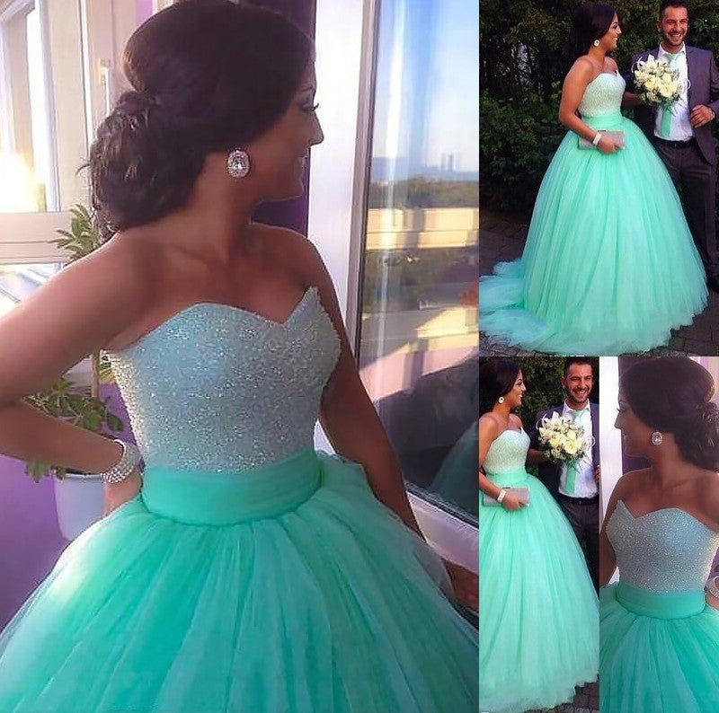 Ball Gown Sleeveless Sweetheart Tulle Sweep/Brush Train Beading Plus Size Dresses DFP0002464