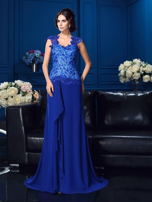 A-Line/Princess V-neck Applique Sleeveless Long Chiffon Mother of the Bride Dresses DFP0007353