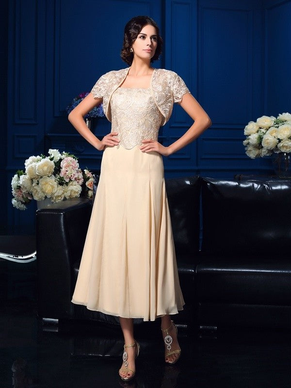 A-Line/Princess Square Applique Sleeveless Short Chiffon Mother of the Bride Dresses DFP0007279