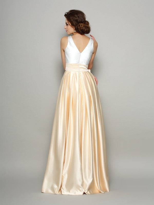 A-Line/Princess V-neck Bowknot Sleeveless Long Satin Mother of the Bride Dresses DFP0007287