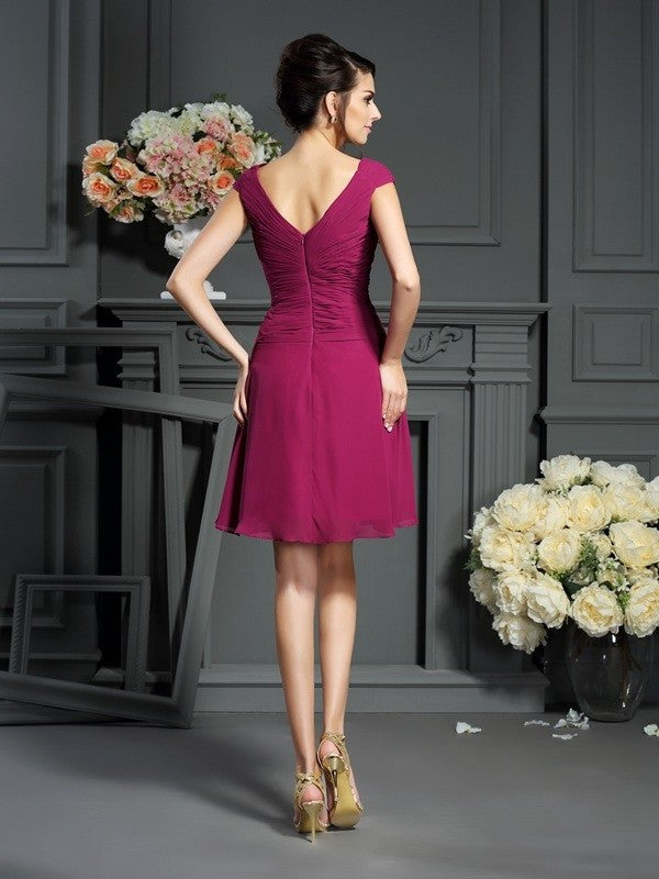 A-Line/Princess V-neck Pleats Sleeveless Short Chiffon Mother of the Bride Dresses DFP0007060