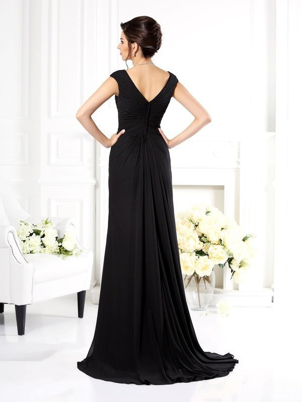 A-Line/Princess V-neck Ruffles Sleeveless Long Chiffon Mother of the Bride Dresses DFP0007164