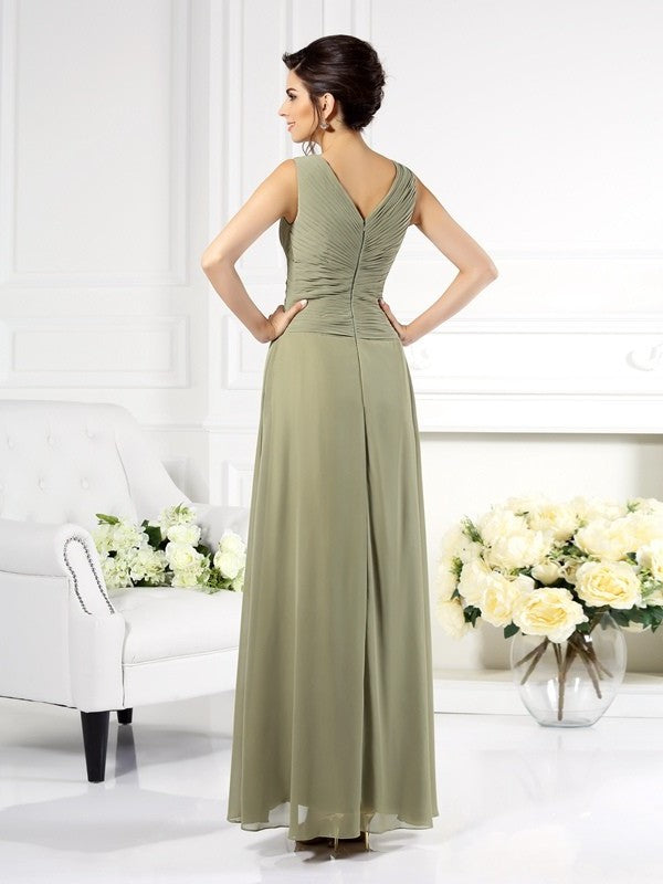 A-Line/Princess V-neck Pleats Sleeveless Long Chiffon Mother of the Bride Dresses DFP0007240