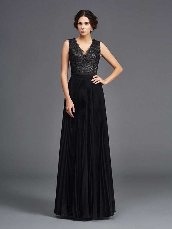 A-Line/Princess V-neck Lace Sleeveless Long Chiffon Mother of the Bride Dresses DFP0007265