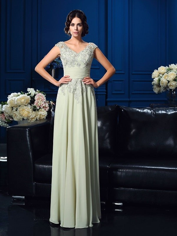 A-Line/Princess V-neck Applique Sleeveless Long Chiffon Mother of the Bride Dresses DFP0007174