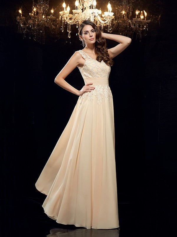 A-Line/Princess Straps Applique Sleeveless Long Chiffon Mother of the Bride Dresses DFP0007358