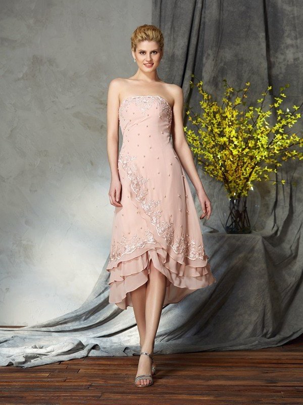 A-Line/Princess Strapless Applique Sleeveless Short Chiffon Mother of the Bride Dresses DFP0007203