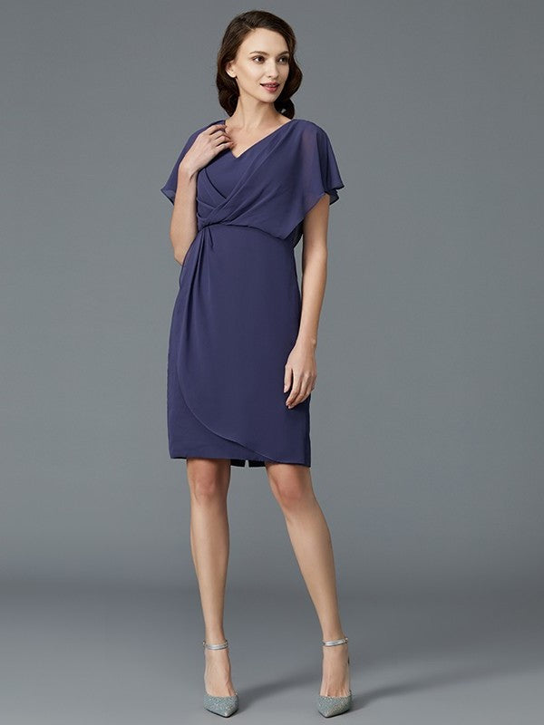 Sheath/Column V-neck Short Sleeves Chiffon Knee-Length Mother of the Bride Dresses DFP0007259