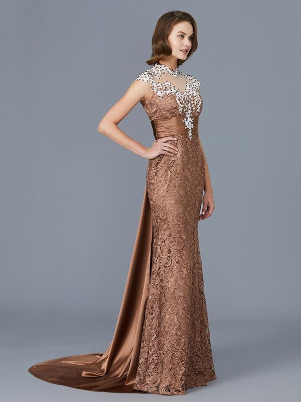 Trumpet/Mermaid Scoop Sleeveless Beading Lace Floor-Length Mother of the Bride Dresses DFP0007333