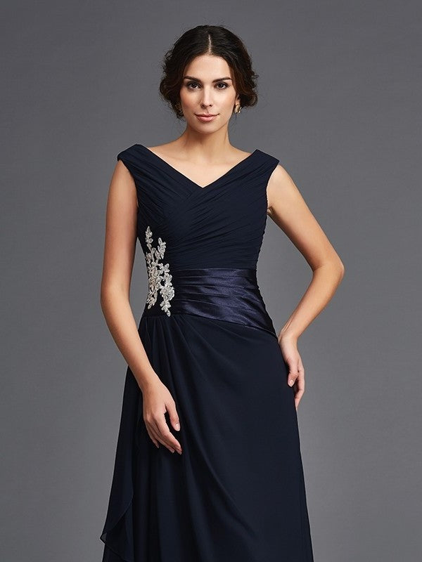 A-Line/Princess V-neck Applique Sleeveless Long Chiffon Mother of the Bride Dresses DFP0007235