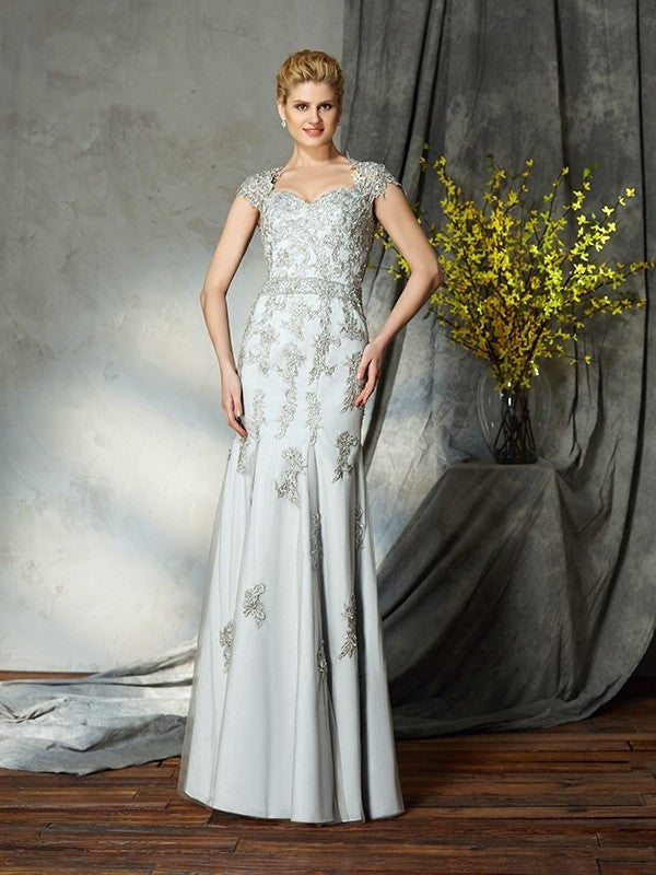 Sheath/Column Sweetheart Applique Sleeveless Long Satin Mother of the Bride Dresses DFP0007079