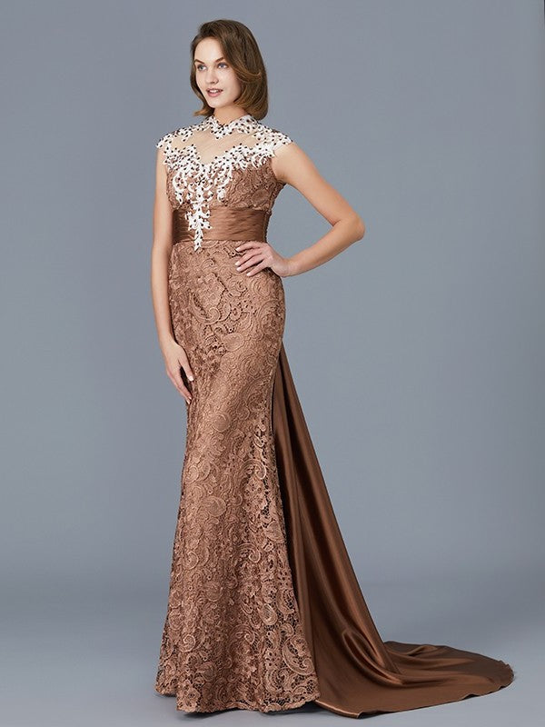 Trumpet/Mermaid Scoop Sleeveless Beading Lace Floor-Length Mother of the Bride Dresses DFP0007333