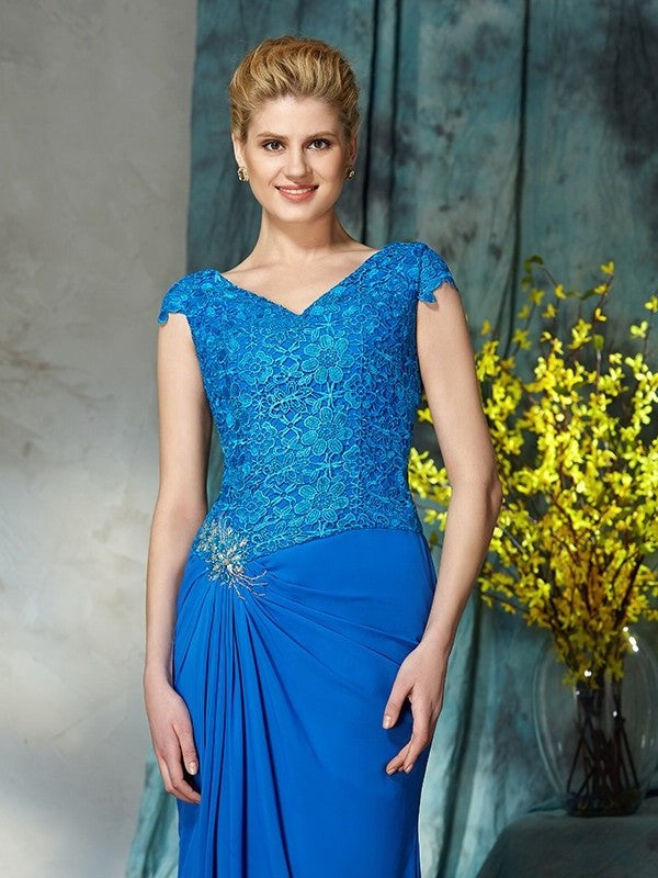 Sheath/Column V-neck Lace Short Sleeves Long Chiffon Mother of the Bride Dresses DFP0007326